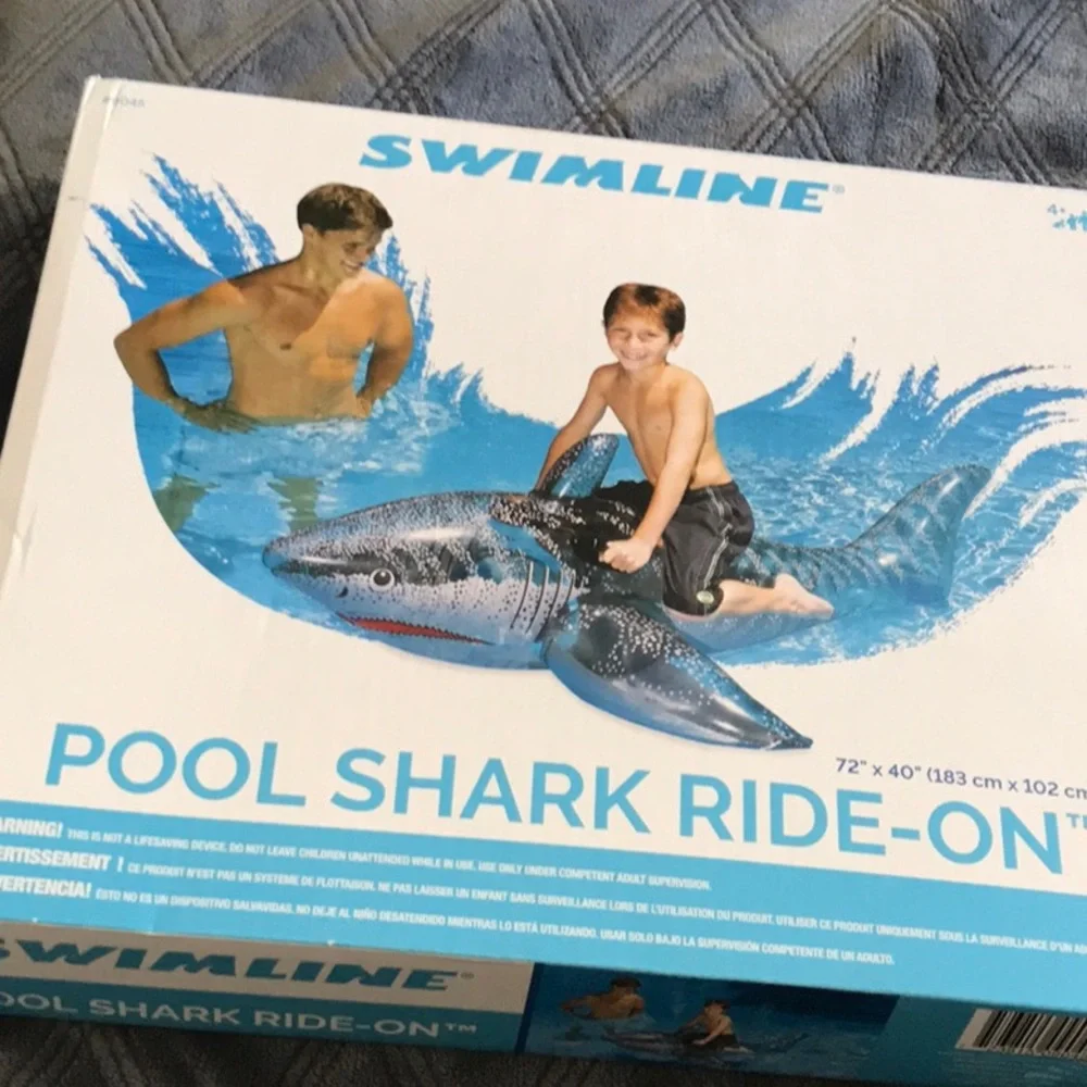 SWIMLINE Pool Shark Ride-on - Picture 2 of 3